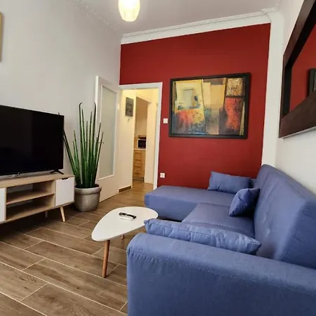 Gazi Apartment With Breakfast-2